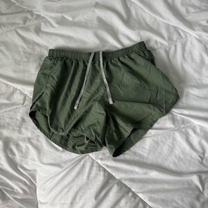 nike dri fit green running shorts small
